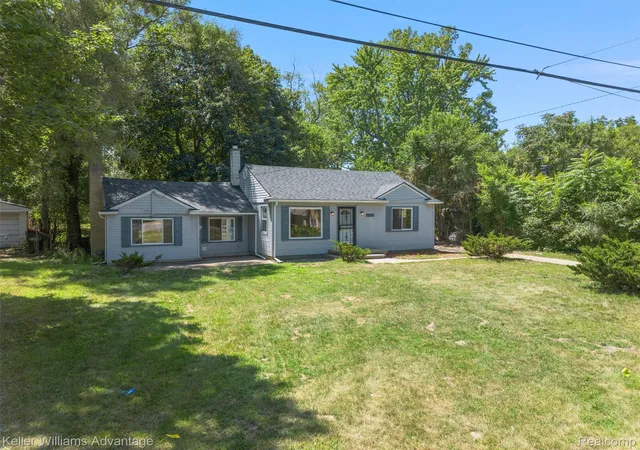 1st image of 21645 Frazer Ave, Southfield, MI 48075 | MLS# 20261057678