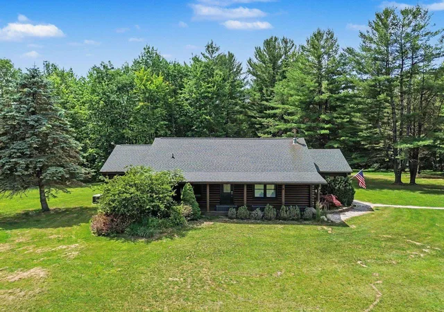 Photo 2 of Single family home for sale at 5280 S E County Line Rd, Chippewa Township Isabella, MI 48883 | MLS# 79080071465 | Listing updated on 2026-08-19