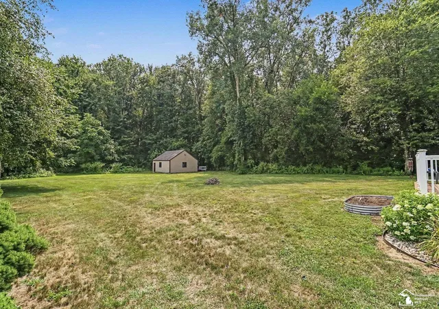 4th image of 601 W Erie Rd, Temperance, MI 48182 | MLS# 57050216104