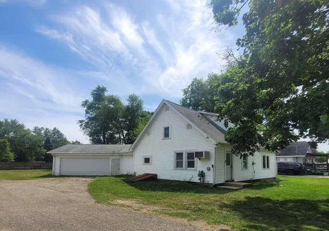 2nd image of 8478 E Michigan Ave, Galesburg, MI 49053 | MLS# 66026038330
