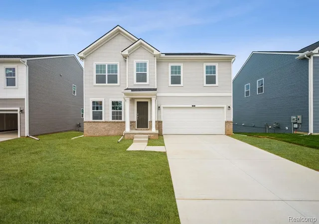 Single family home for sale at 387 Edge Brk, Holly, MI 48442 | MLS# 20261057688 | Listing updated on 2026-09-13