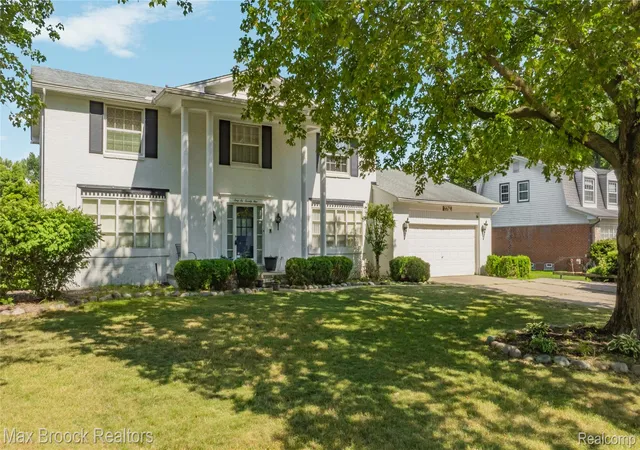 Photo 2 of Single family home for sale at 6679 Edinborough, West Bloomfield, MI 48322 | MLS# 20261057690 | Listing updated on 2026-08-01