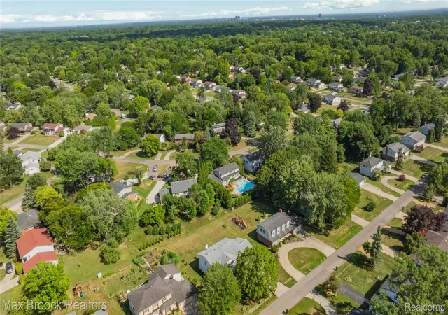 Photo 70 of Single family home for sale at 6679 Edinborough, West Bloomfield, MI 48322 | MLS# 20261057690 | Listing updated on 2026-08-01