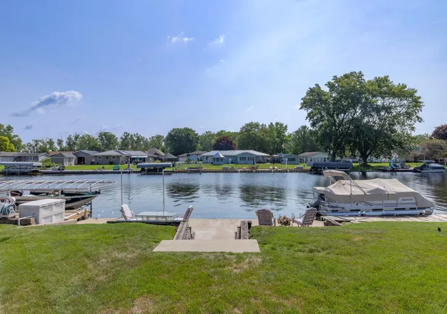 Photo 3 of Single family home for sale at 68441 N Channel Pkwy, Edwardsburg, MI 49112 | MLS# 69026038335 | Listing updated on 2026-07-24