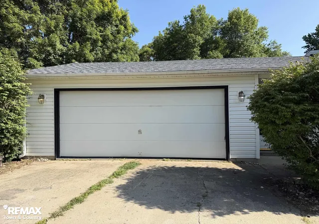 Photo 1 of Sale Pending at 6508 Chicago Rd, Flushing, MI 48433 | MLS# 5050216107 | Listing updated on 2026-07-25