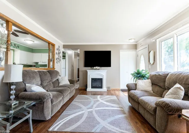 Photo 3 of Single family home for sale at 25862 Gunston Ave, Warren, MI 48089 | MLS# 58050216113 | Listing updated on 2026-08-25