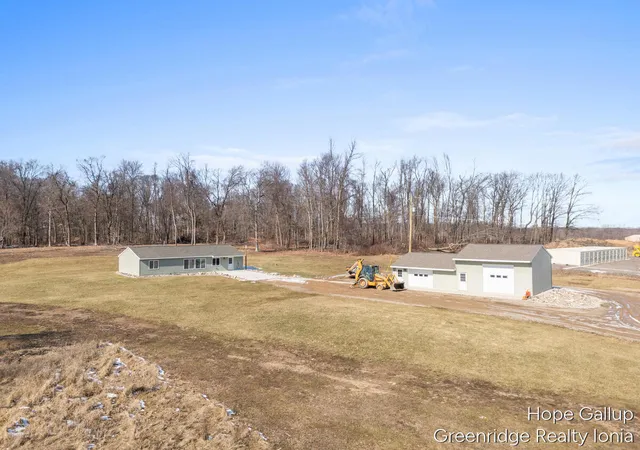 1st image of 1637 N State Rd N, Ionia, MI 48846 | MLS# 72026038355