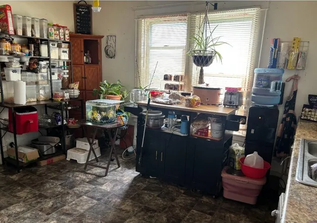 4th image of 1205 N Rose St, Kalamazoo, MI 49007 | MLS# 66026038360