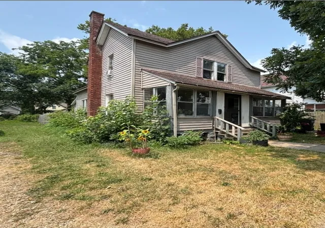 8th image of 1205 N Rose St, Kalamazoo, MI 49007 | MLS# 66026038360