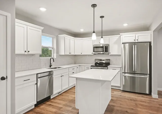 4th image of 8768 E Sturtevant Ave, Richland, MI 49083 | MLS# 66026038361
