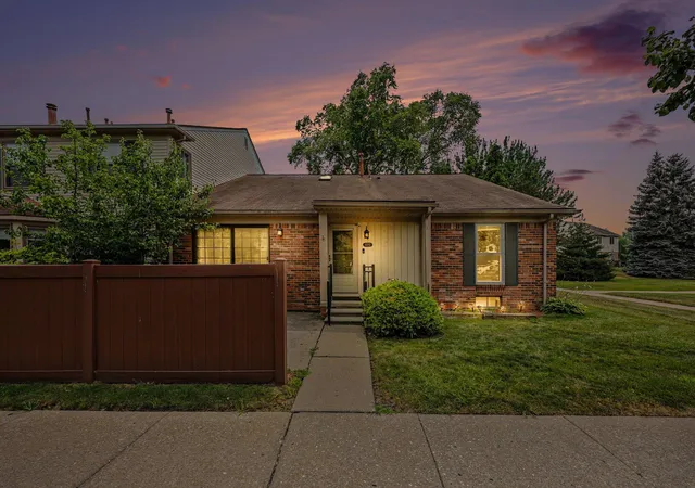 1st image of 41325 Southwind Dr, Canton, MI 48188 | MLS# 81026038359