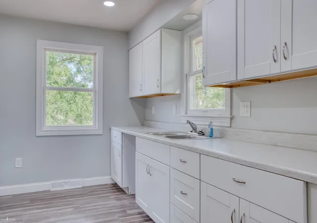 Listing Photo 3 - Condo for sale in building located at 4802 Mill Rd, Bancroft, MI 48414
