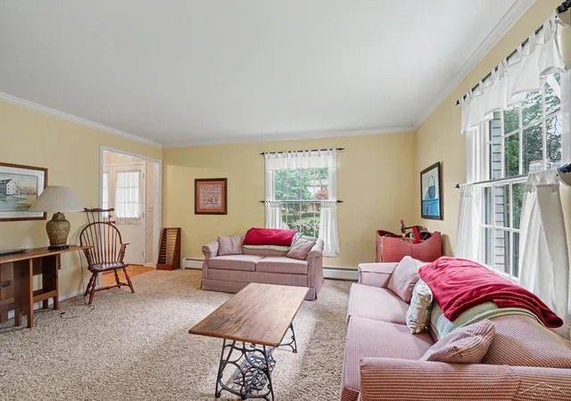 Photo 3 of Single family home for sale at 496 Holbrook Ln, Saginaw, MI 48638 | MLS# 61050216120 | Listing updated on 2026-09-16