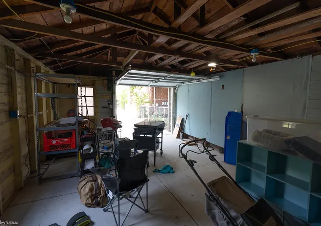 37th image of 2118 Lennon St, Grosse Pointe Woods, MI 48236 | MLS# 58050216125