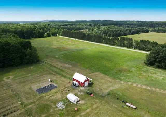 1st image of 7946 Valley Rd, Honor, MI 49640 | MLS# 78080071472