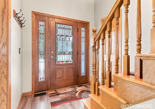 5th image of 6719 Crown Point Dr, Hudsonville, MI 49426 | MLS# 65026038381