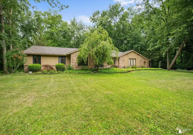 2nd image of 10765 Whiteford Rd, Petersburg, MI 49270 | MLS# 57050216132