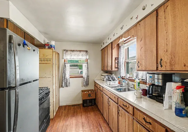Photo 3 of Single family home for sale at 802 24th Street, Bay City, MI 48708 | MLS# 61050216133 | Listing updated on 2026-09-01