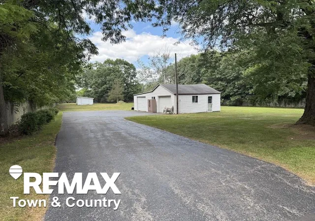 Photo 3 of Single family home for sale at 12267 N Saginaw Rd, Clio, MI 48420 | MLS# 5050216135 | Listing updated on 2026-08-18