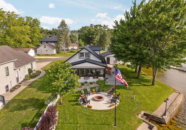 Photo 2 of Single family home for sale at 6770 W Redman Dr, Lake City, MI 49651 | MLS# 78080071476 | Listing updated on 2026-09-05
