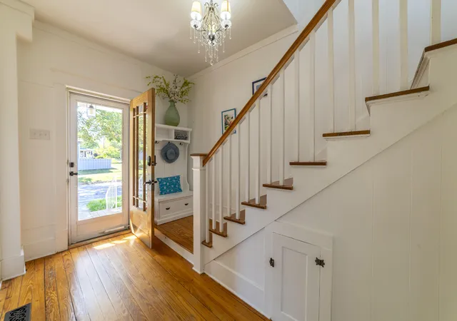 5th image of 1022 Lake Blvd, Saint Joseph, MI 49085 | MLS# 69026038395