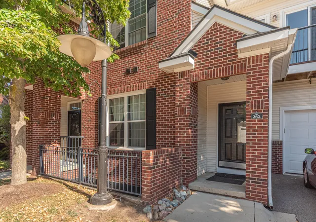 Photo 2 of Condo for sale at 301 Scio Village Ct #262, Ann Arbor, MI 48103 | MLS# 81026038404 | Listing updated on 2026-08-29