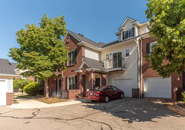 Photo 3 of Condo for sale at 301 Scio Village Ct #262, Ann Arbor, MI 48103 | MLS# 81026038404 | Listing updated on 2026-08-29