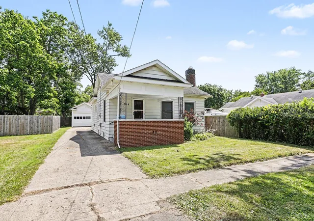 2nd image of 914 Dayton Ave, Kalamazoo, MI 49048 | MLS# 66026038407