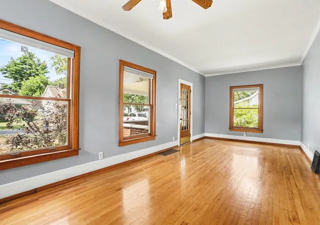 4th image of 914 Dayton Ave, Kalamazoo, MI 49048 | MLS# 66026038407