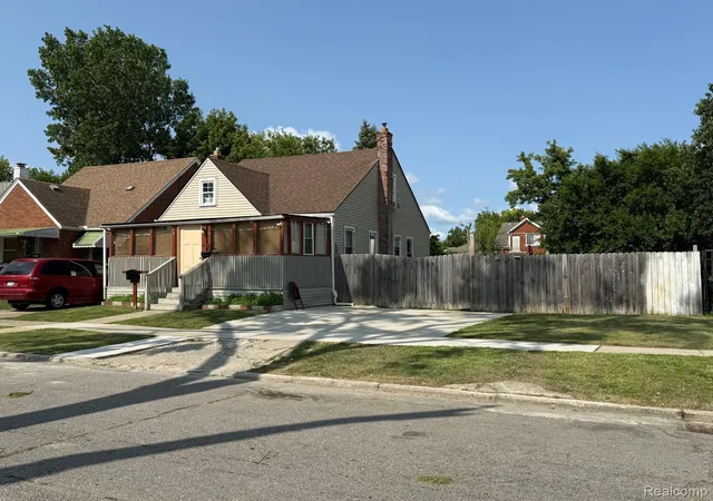 Photo 1 of Single family home for sale at 6741 Vaughan St, Detroit, MI 48228 | MLS# 20261057760 | Listing updated on 2026-07-26