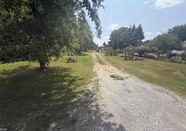 Land for sale at 0 E Mt Morris Rd, RichfieldTownship_Genesee, MI 48463 | MLS# 5050216153