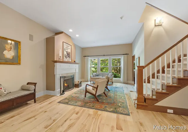 Photo 3 of Single family home for sale at 6664 Scenic Shrs Dr, Holland, MI 49423 | MLS# 65026038422 | Listing updated on 2026-09-10