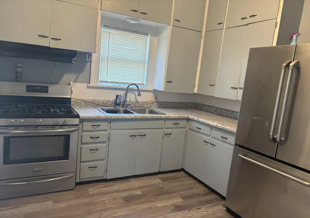 Photo 3 of Single family home for sale at 2344 Maffett St, Muskegon, MI 49444 | MLS# 71026038424 | Listing updated on 2026-08-04