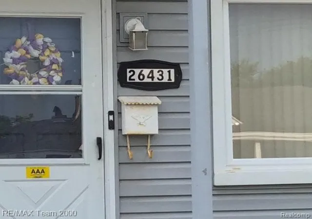 Photo 3 of Single family home for sale at 26431 Clancy St, Roseville, MI 48066 | MLS# 20261057778 | Listing updated on 2026-08-04