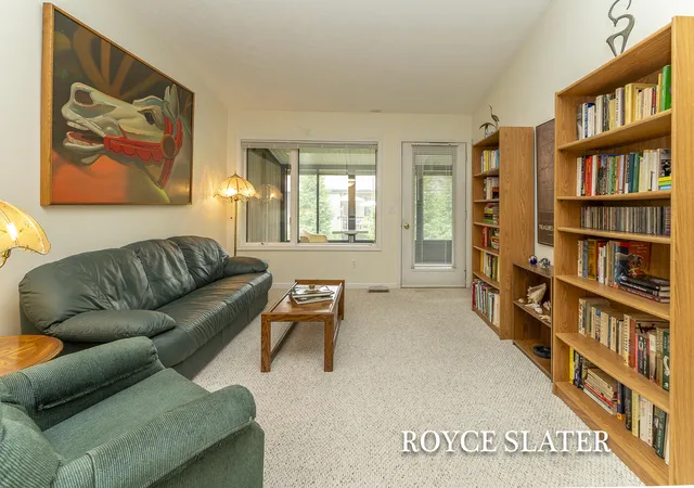 4th image of 2682 Limestone Ln NE, Grand Rapids, MI 49525