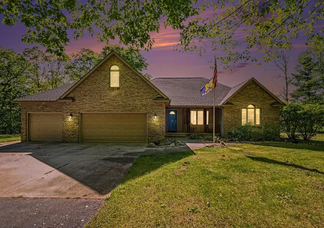 1st image of 10835 Red Oak Rdg, Howard City, MI 49329 | MLS# 64026038439