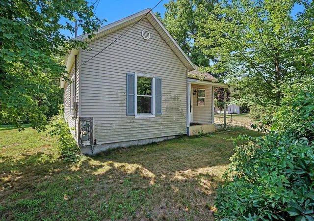 25th image of 34 E Washington St, Newaygo, MI 49337 | MLS# 71026038441