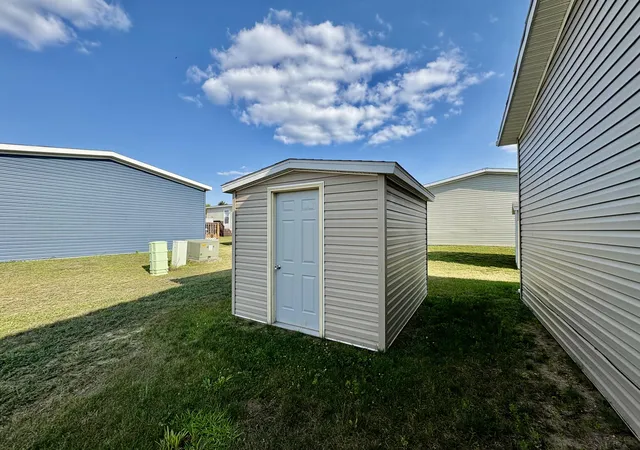 4th image of 1050 Cambry Cir, Grass Lake, MI 49240 | MLS# 55026038442