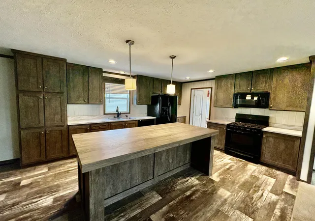 5th image of 1050 Cambry Cir, Grass Lake, MI 49240 | MLS# 55026038442
