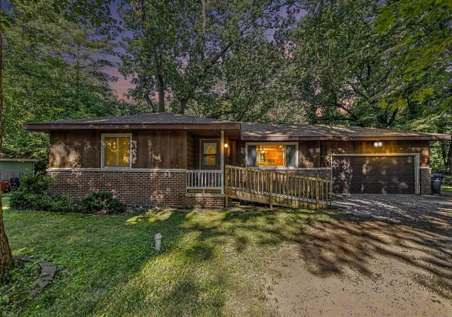 Photo 1 of Single family home for sale at 1303 N 2nd Street, Kalamazoo, MI 49009 | MLS# 66026038448 | Listing updated on 2026-08-03