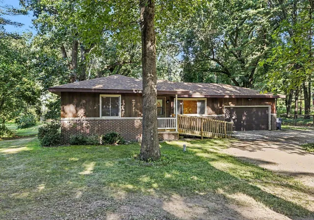 Photo 4 of Single family home for sale at 1303 N 2nd Street, Kalamazoo, MI 49009 | MLS# 66026038448 | Listing updated on 2026-08-03