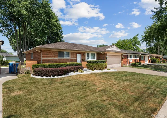 Photo 3 of Single family home for sale at 31717 Tecla Dr, Warren, MI 48088 | MLS# 20261057807 | Listing updated on 2026-09-05