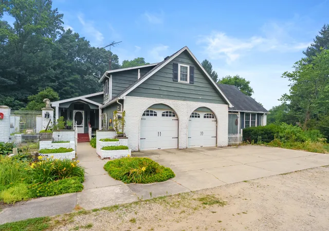 Photo 1 of Sale Pending at 41169 County Rd 669, Decatur, MI 49045 | MLS# 66026038456 | Listing updated on 2026-08-19
