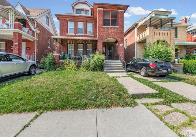 Photo 2 of Multi family home for sale at 2690 Pasadena St, Detroit, MI 48238 | MLS# 20261057823 | Listing updated on 2026-08-19