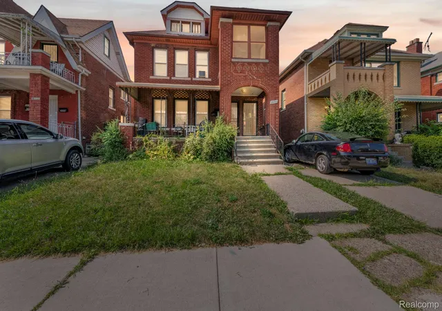 Photo 3 of Multi family home for sale at 2690 Pasadena St, Detroit, MI 48238 | MLS# 20261057823 | Listing updated on 2026-08-19