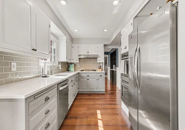 Photo 2 of Single family home for sale at 932 Floral Ave SE, Grand Rapids, MI 49506 | MLS# 65026038468 | Listing updated on 2026-08-19