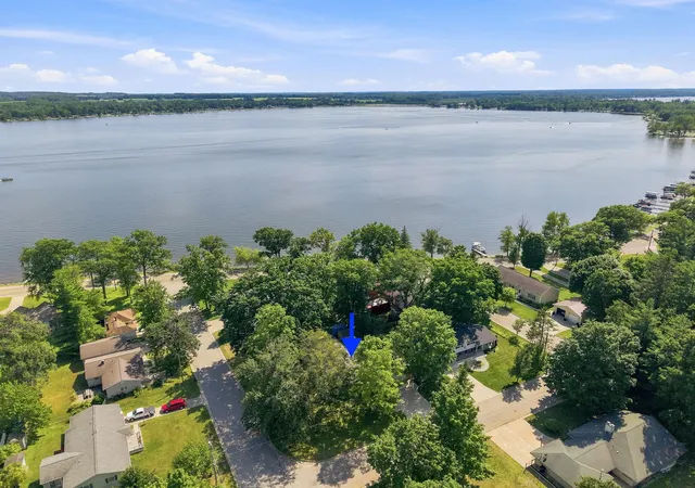 Photo 4 of Single family home for sale at 123 Alexander St, Cadillac, MI 49601 | MLS# 78080071496 | Listing updated on 2026-09-16
