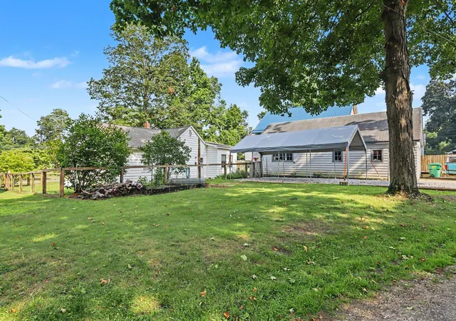 Photo 29 of Single family home for sale at 219 N 4th Street, Burr Oak, MI 49030 | MLS# 64026038478 | Listing updated on 2026-09-21