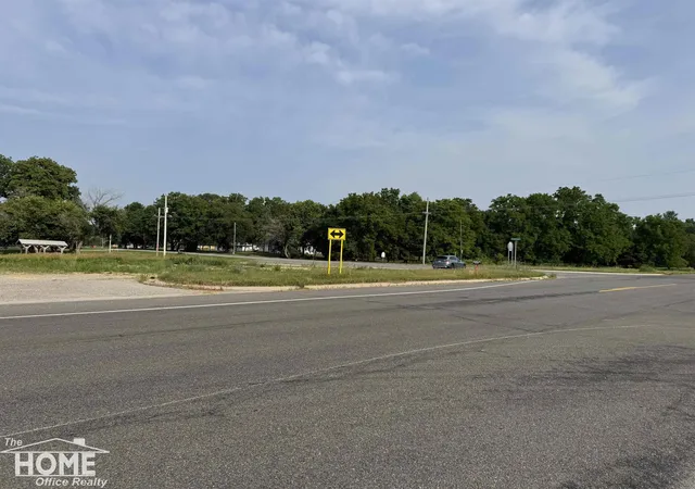 10th image of 5997 N M 52 Hwy, Owosso, MI 48867 | MLS# 5050216191