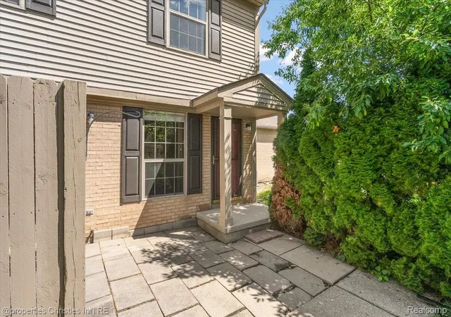 Photo 3 of Condo for sale at 3173 Hidden Ridge Dr, Waterford, MI 48328 | MLS# 20261057855 | Listing updated on 2026-09-12